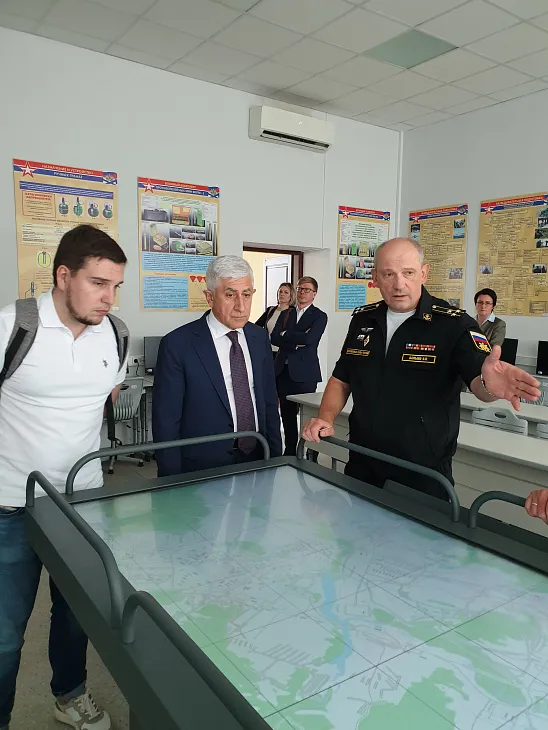 Ректор Московского авиационного института посетил Военный учебный центр |  1