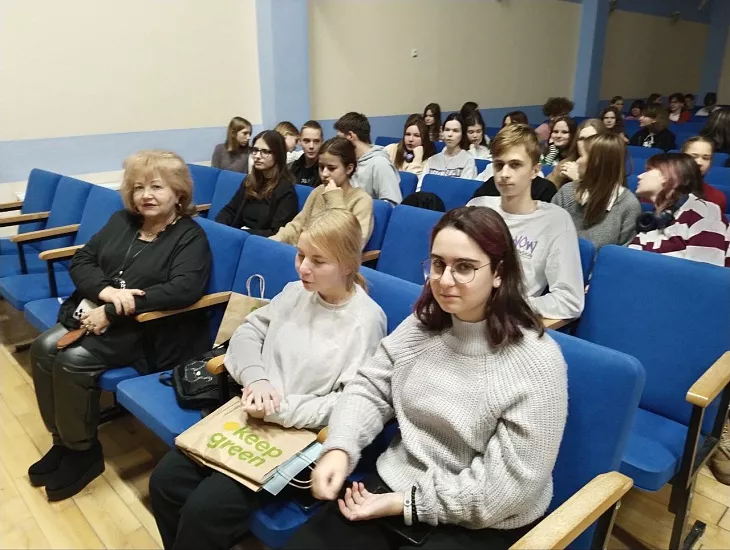 Преподаватели БФУ провели профориентационные занятия для школьников из Зеленоградска |  1