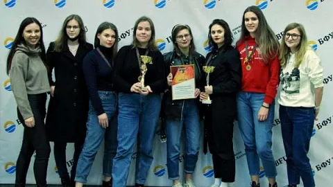 Сборная студентов-журналистов БФУ завоевала два кубка международного конкурса «Битва журфаков»
