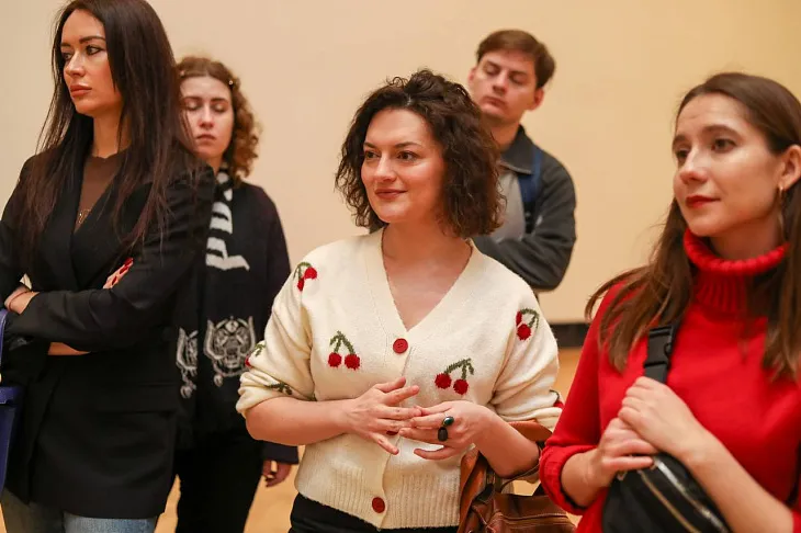 Студенты БФУ посетили филиал Третьяковской галереи в Калининграде |  2