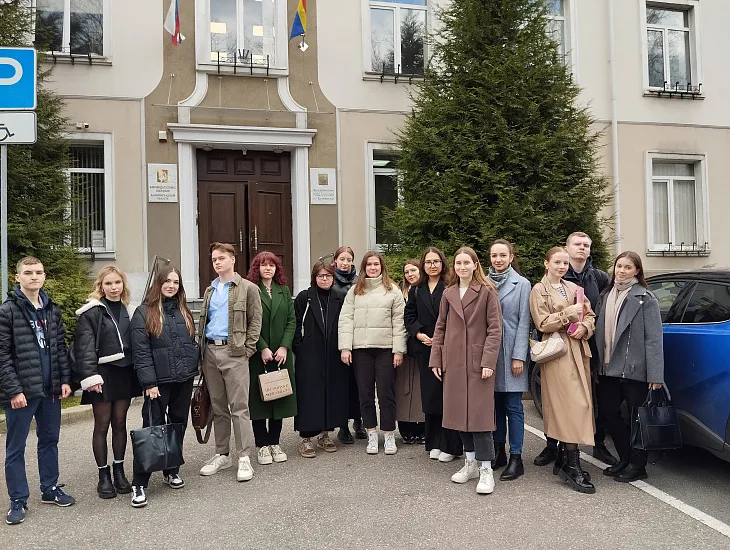 Студенты БФУ посетили парламентский урок в Законодательном Собрании Калининградской области  |  2