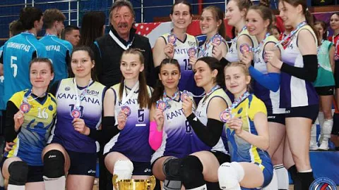 Женская сборная БФУ по волейболу стала победителем среди команд Суперлиги