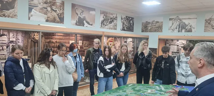 Студенты Университетского колледжа посетили музей 11 гвардейской общевойсковой Краснознаменной армии |  3
