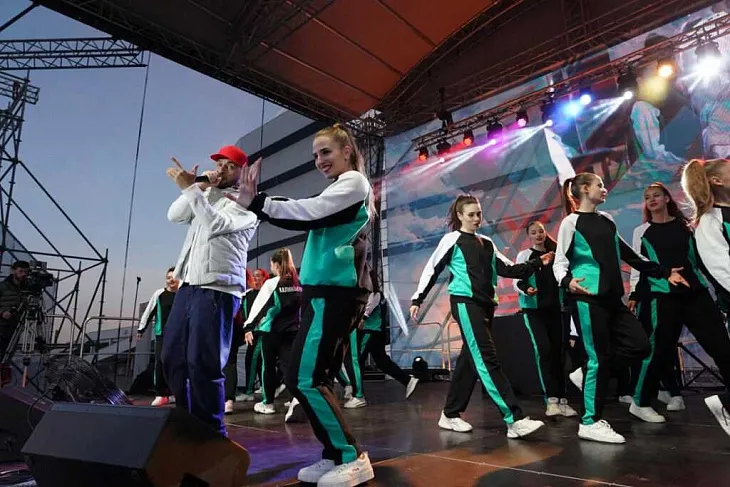 Студенты университета стали участниками концерта в честь 319-й годовщины образования старейшего флота России |  2