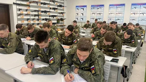 Военный учебный центр принял участие в акции «Пишу тебе, Герой!»