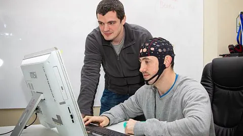 Центр нейротехнологий и машинного обучения ИЖС БФУ приглашает принять участие в исследовании