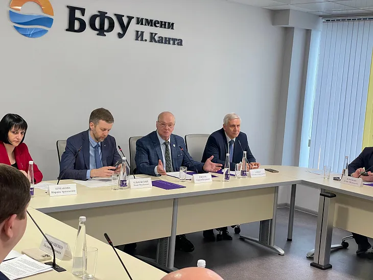 В БФУ отметили 40-летие Высшей школы физической культуры и спорта |  12