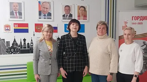 102 школьника из Калининградской области приняли участие во Всероссийской олимпиаде по праву