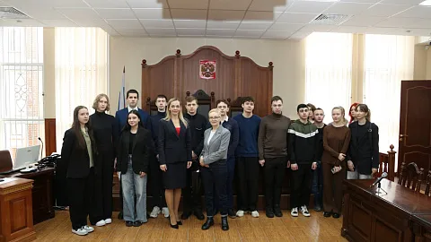 Открытый диалог: в Калининградском областном суде прошла экскурсия для будущих юристов