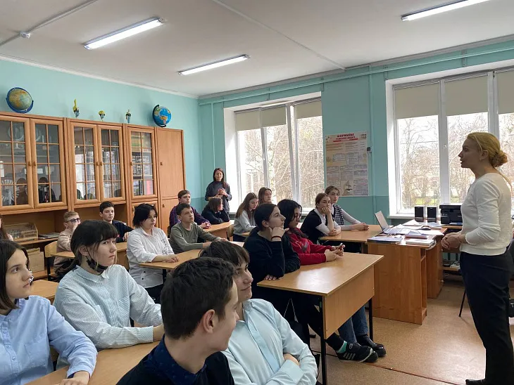 Представители БФУ провели профориентационные встречи со школьниками  |  3