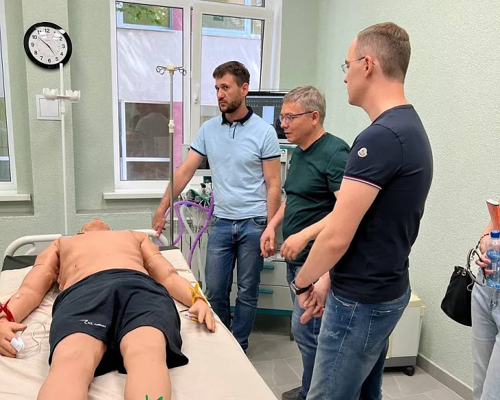 Министр здравоохранения Калининградской области посетил центр симуляционного обучения БФУ |  6