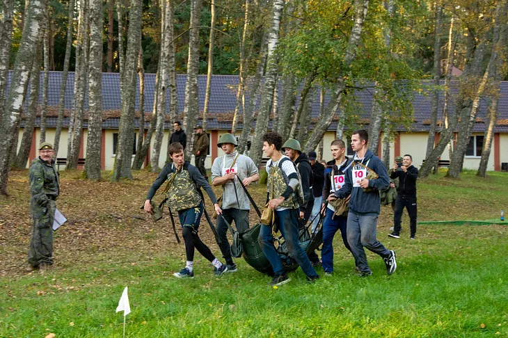 Доверие и сплоченность: студенты БФУ им. И. Канта приняли участие в военной эстафете (видео) |  2