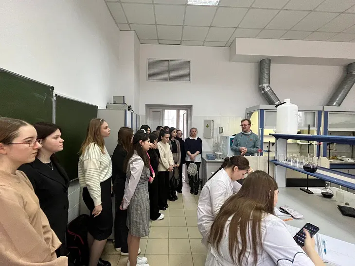 Школьники Правдинска посетили лаборатории БФУ  |  5