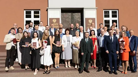 Выпускникам Президентской программы подготовки управленческих кадров вручили дипломы 