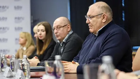 Церемония вручения свидетельств о прохождении профессионально-общественной аккредитации состоялась в БФУ им. И. Канта 