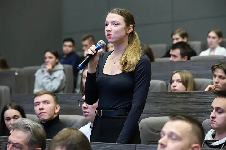 Альфа-Шанс в БФУ им. И. Канта: приглашаем студентов принять участие в конкурсе от Альфа-Банка и выиграть грант |  5