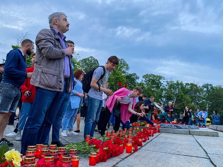 Сотрудники и студенты БФУ почтили память жертв Великой Отечественной войны |  5