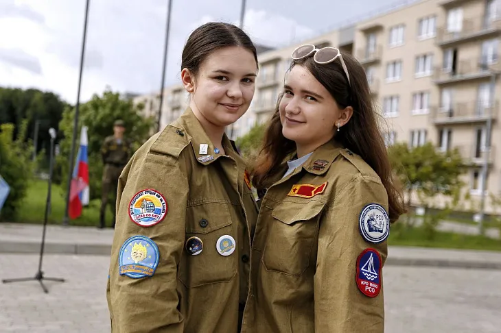 В БФУ отметили День государственного флага Российской Федерации |  11