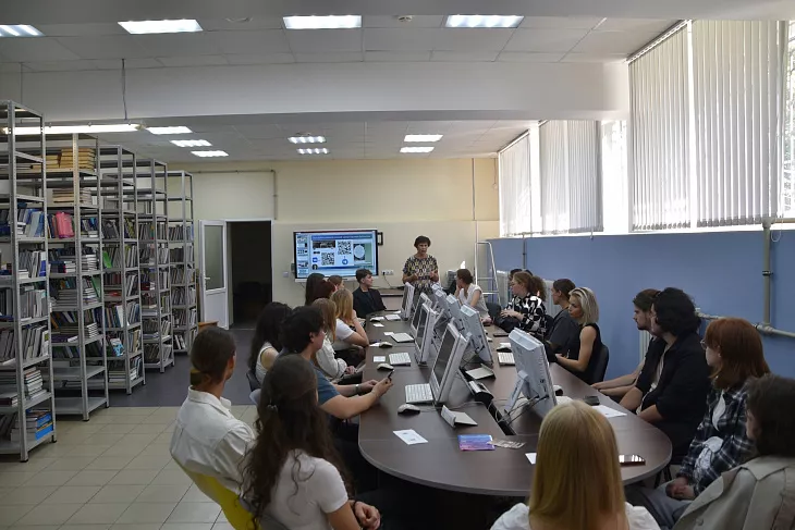 Первокурсники БФУ познакомились с информационно-библиотечной средой университета |  4