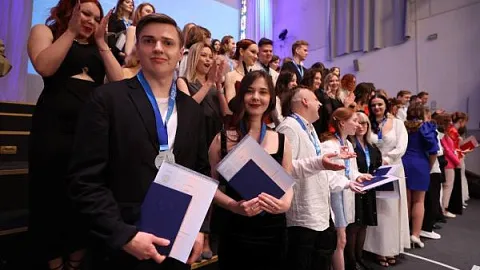 Выпускники БФУ получили дипломы о профессиональной переподготовке на «Цифровых кафедрах»