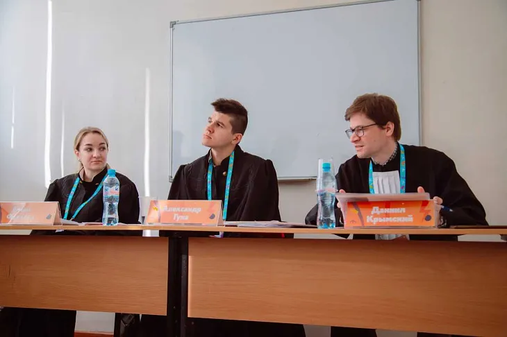 Преподаватели БФУ стали судьями всероссийского конкурса игровых судебных процессов  |  1