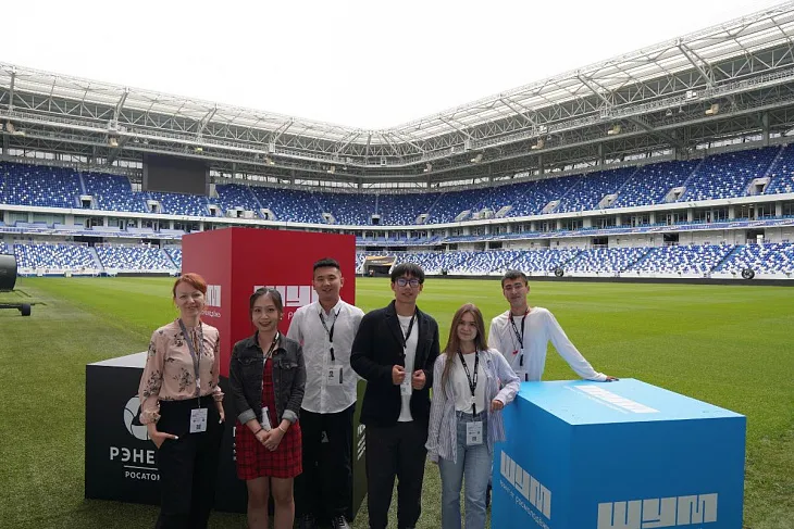 Иностранные студенты БФУ приняли участие в креативной сессии Всероссийского молодежного форума «ШУМ»	 |  1