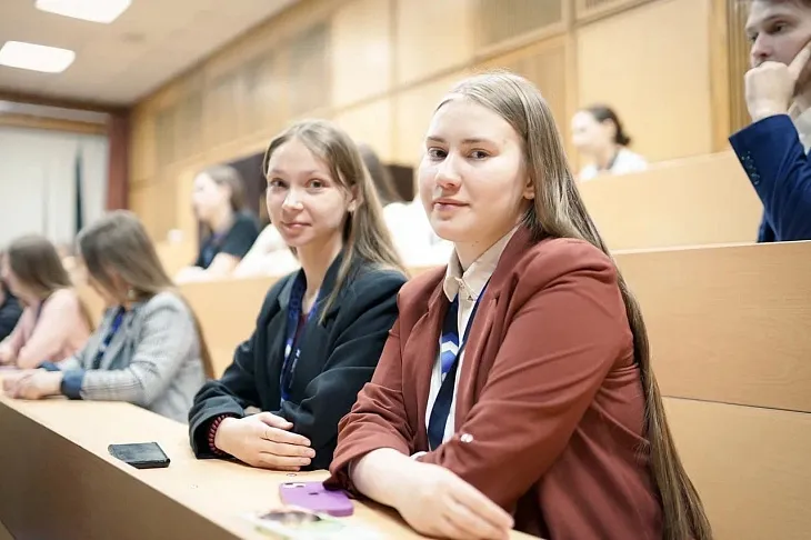 Студенты-юристы БФУ приняли участие в III Парламентской модели МГИМО МИД России |  2