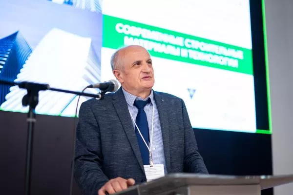 Виктор Пустовгаров.webp