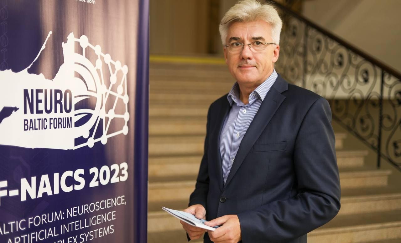 Игорь Вознюк.png