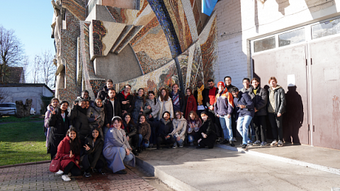 Для иностранных студентов БФУ провели экскурсии в честь Дня народного единства 