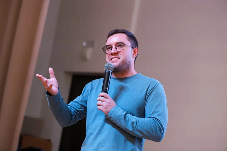 150 школьников успешно прошли образовательный курс  по «умному» текстилю в БФУ им. И. Канта |  4