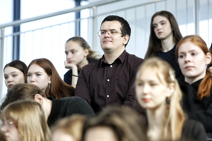 Новая оптика творчества: в&nbsp;БФУ им.&nbsp;И.&nbsp;Канта состоялась лекция Василия Харькового |  5