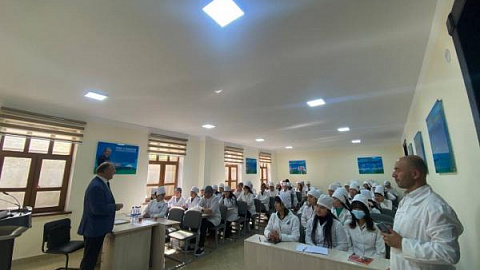 Профессора БФУ прочитали лекции по медицине в Самаркандском государственном медицинском университете
