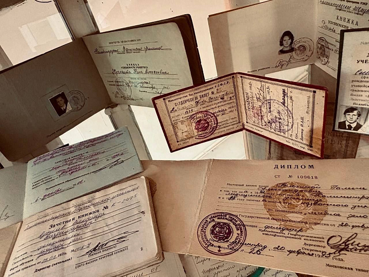 Студенческое сообщество БФУ им. И. Канта «МЕD архив» открыло выставку «Медицинский колледж: шаг за шагом»  |  1