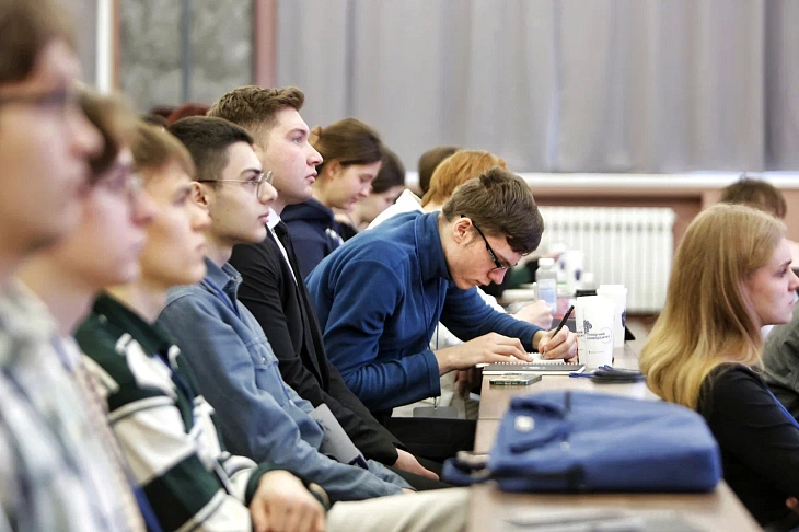 В БФУ им.&nbsp;И.&nbsp;Канта открылась ежегодная Всероссийская Зимняя научная школа «Плавучего университета» |  1