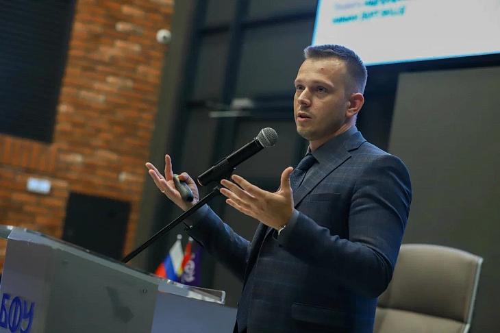 В БФУ им. И. Канта дали старт второму сезону программы «Обучение служением» |  6