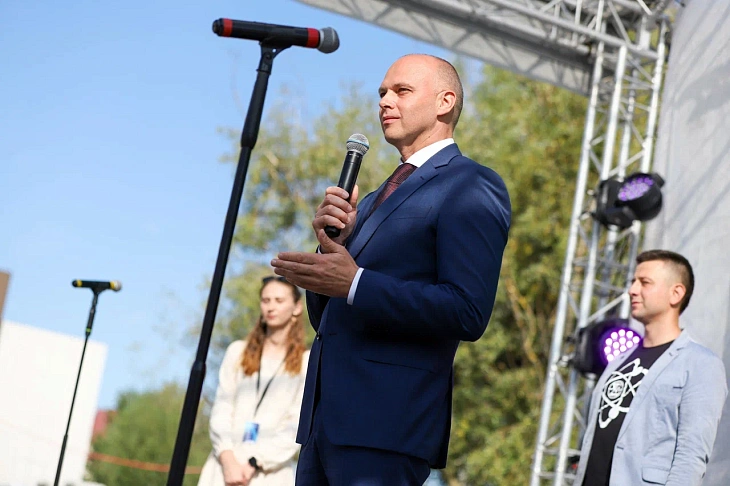 «Отличное начало» — 2024: диджитал, гастрономические площадки, VK-фест   |  2
