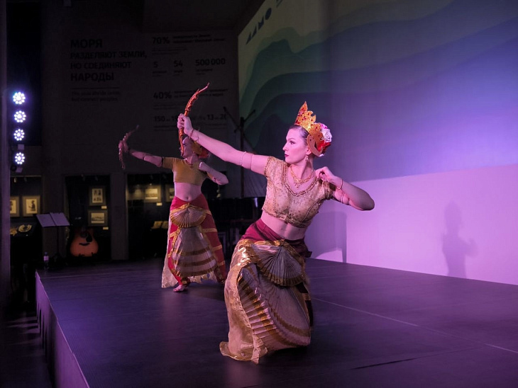 From Indonesia with Love: Foreign IKBFU Student Performed at the Festival 