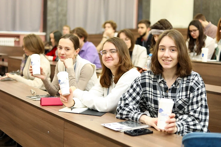 В БФУ стартовала всероссийская зимняя школа Плавучего университета  |  1