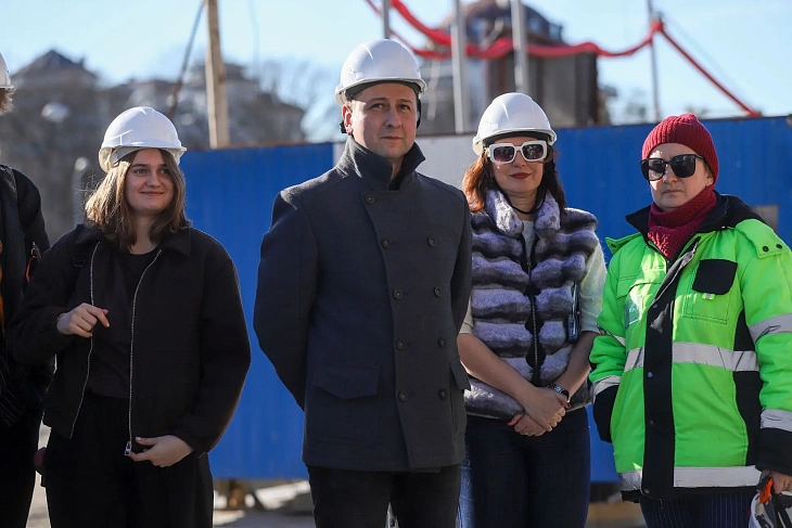 «Кампус — это сила»: студенты и&nbsp;абитуриенты посетили стройку кампуса |  6