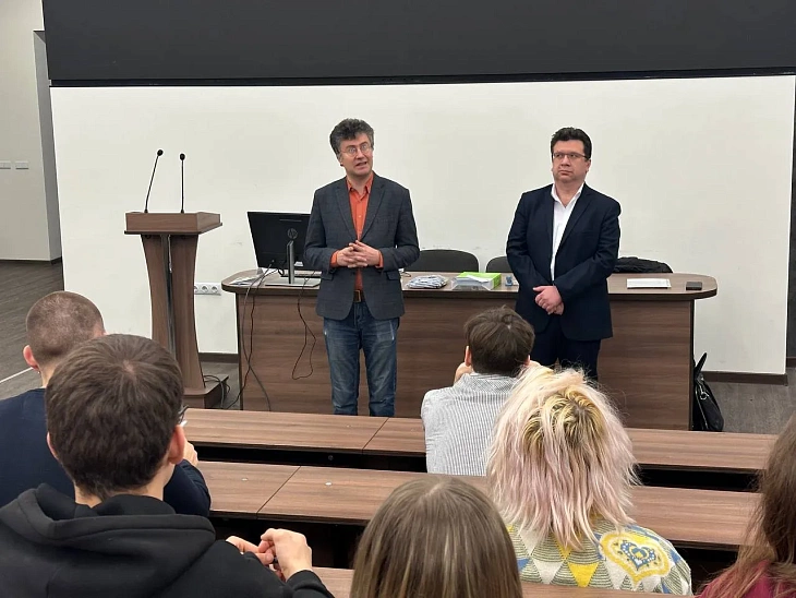 В БФУ им. И. Канта прошла стратегическая сессия «Кант и современность» |  2
