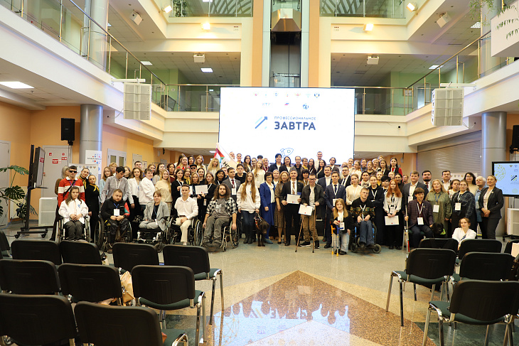 Экскурсии, образовательный театр и&nbsp;протезы: как&nbsp;студенты БФУ меняют будущее инклюзивного образования |  3