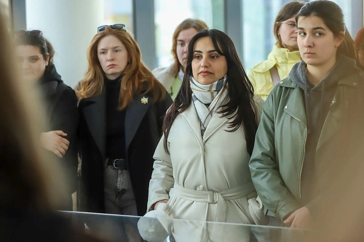 «Кампус — это сила»: студенты и&nbsp;абитуриенты посетили стройку кампуса |  2