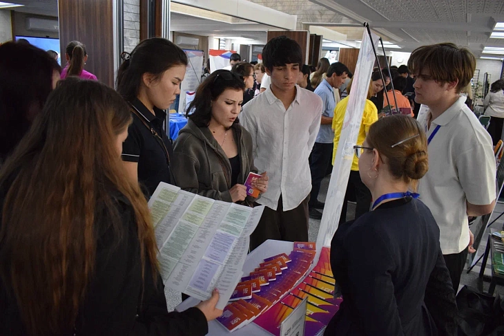 БФУ им.&nbsp;И.&nbsp;Канта представил образовательные программы на&nbsp;выставке в&nbsp;Кыргызстане |  3