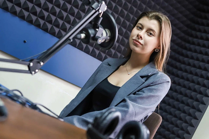 Подключайтесь и слушайте радио «Кантиана»: более 50 подкастов по интересам |  4