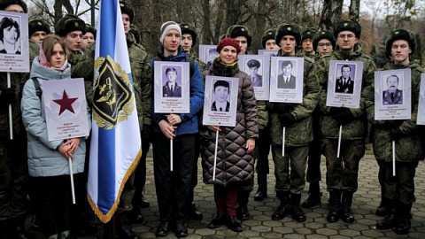 Студенты БФУ почтили память россиян, исполнявших служебный долг за пределами Отечества  