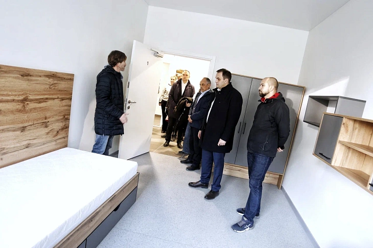 Укрепляем сотрудничество в&nbsp;области науки и&nbsp;образования: делегация завода АВТОТОР посетила неокампус «Кантиана»  |  2