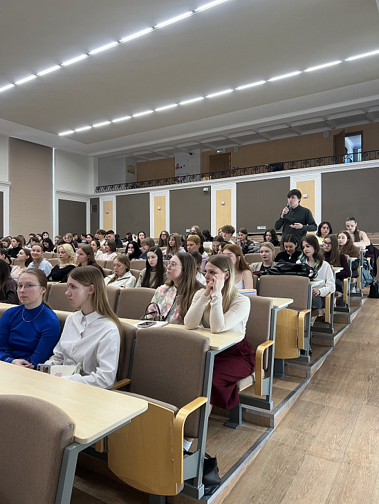 Профессор Цян Сяоюнь обсудила со&nbsp;студентами БФУ аспекты российско-китайской коммуникации |  4