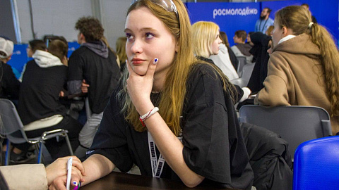 «ДНК своими руками», биохакинг и экзопланеты: молодые ученые БФУ им. И. Канта на образовательной смене «Просто о науке!» для школьников