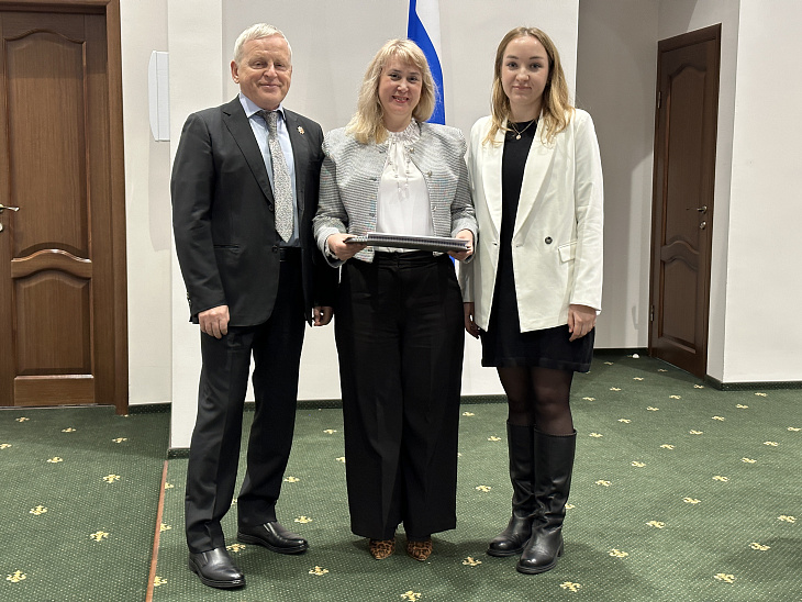 «Надежда российской юриспруденции»: магистрант БФУ стал победителем конкурса «Юрист-профессионал 2025» |  3